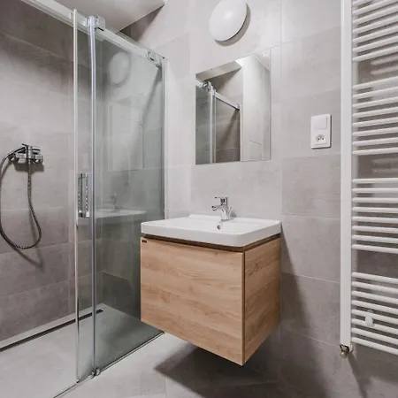 Blueground Chodov New Build Free Parking Prg-41 * Prag